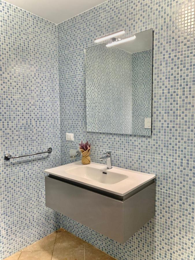 Monolocali White Angel Apartments ポルト・チェザーレオ エクステリア 写真